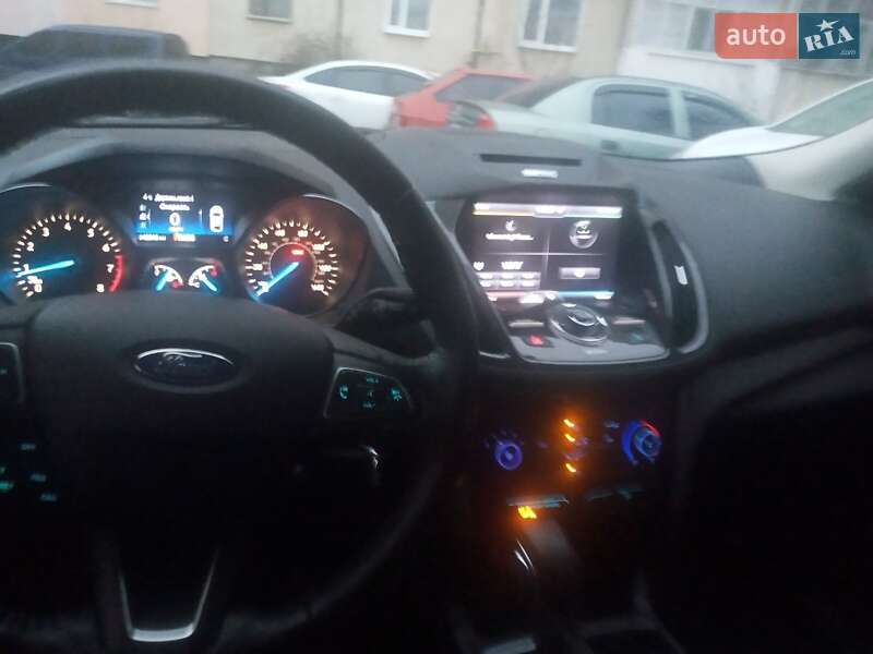 Внедорожник / Кроссовер Ford Escape 2018 в Кременчуге фото 12 Внедорожник / Кроссовер Ford Escape 2018 в Кременчуге