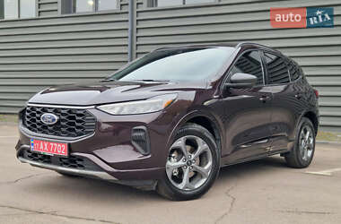 Внедорожник / Кроссовер Ford Escape 2023 в Киеве