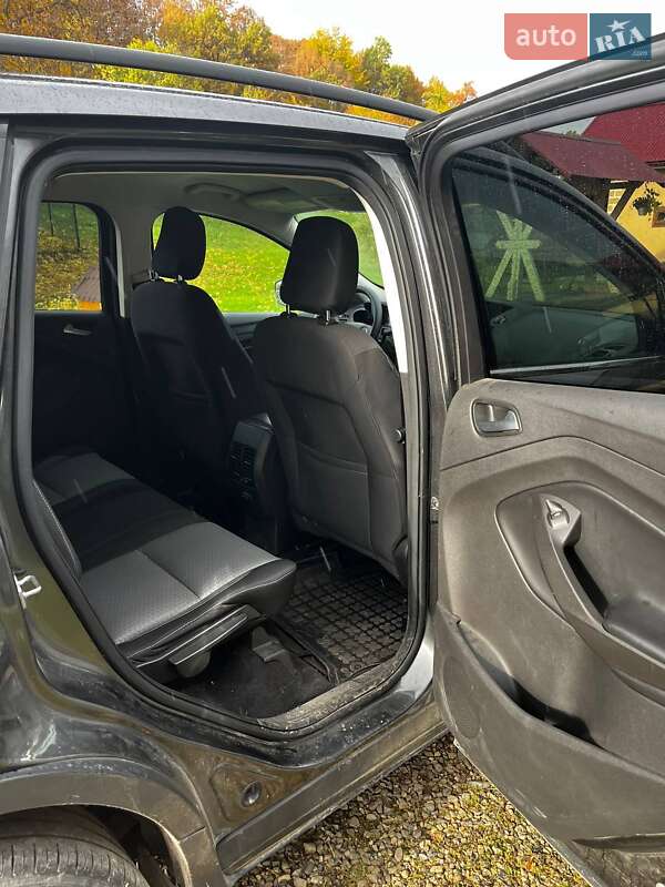 Внедорожник / Кроссовер Ford Escape 2018 в Косове фото 13 Внедорожник / Кроссовер Ford Escape 2018 в Косове