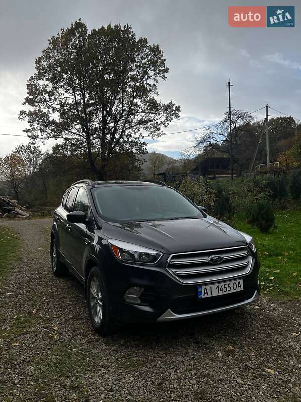 Внедорожник / Кроссовер Ford Escape 2018 в Косове фото 2 Внедорожник / Кроссовер Ford Escape 2018 в Косове