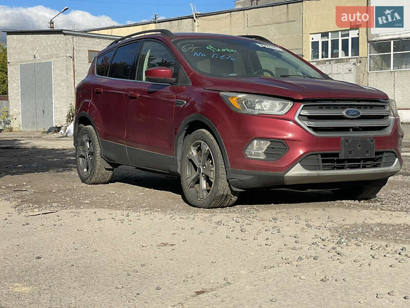Позашляховик / Кросовер Ford Escape 2016 в Львові