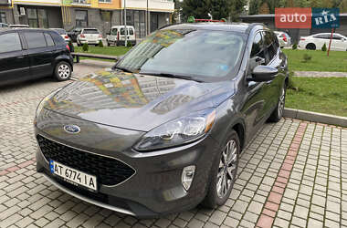 Внедорожник / Кроссовер Ford Escape 2020 в Ивано-Франковске
