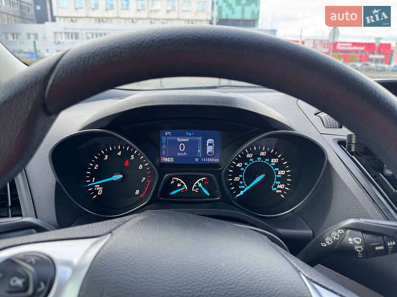 Позашляховик / Кросовер Ford Escape 2015 в Києві фото 2 Позашляховик / Кросовер Ford Escape 2015 в Києві