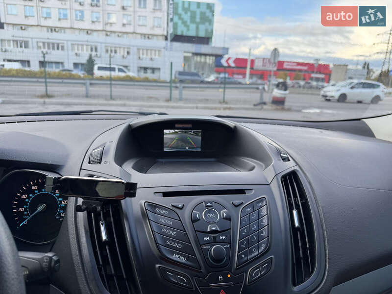 Позашляховик / Кросовер Ford Escape 2015 в Києві фото 11 Позашляховик / Кросовер Ford Escape 2015 в Києві
