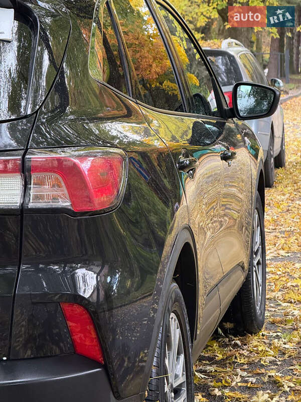 Внедорожник / Кроссовер Ford Escape 2020 в Львове фото 27 Внедорожник / Кроссовер Ford Escape 2020 в Львове