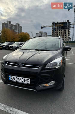 Внедорожник / Кроссовер Ford Escape 2013 в 