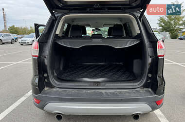 Внедорожник / Кроссовер Ford Escape 2013 в 