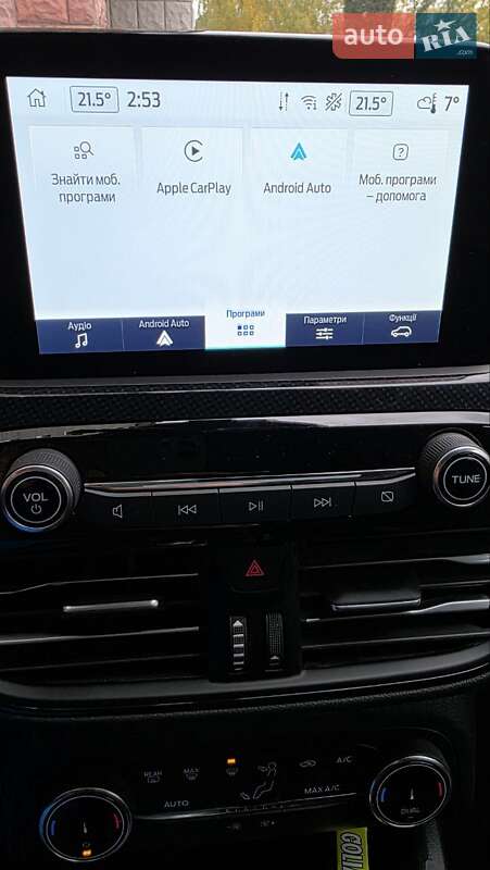 Позашляховик / Кросовер Ford Escape 2024 в Тернополі