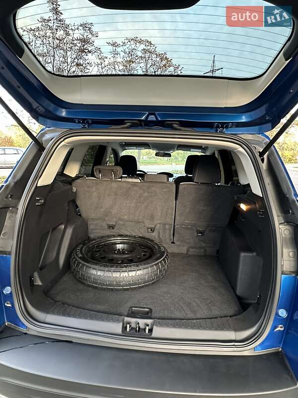 Позашляховик / Кросовер Ford Escape 2019 в Києві фото 8 Позашляховик / Кросовер Ford Escape 2019 в Києві