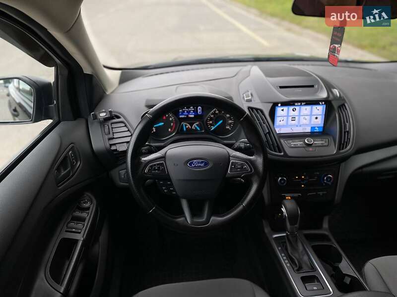 Позашляховик / Кросовер Ford Escape 2019 в Києві