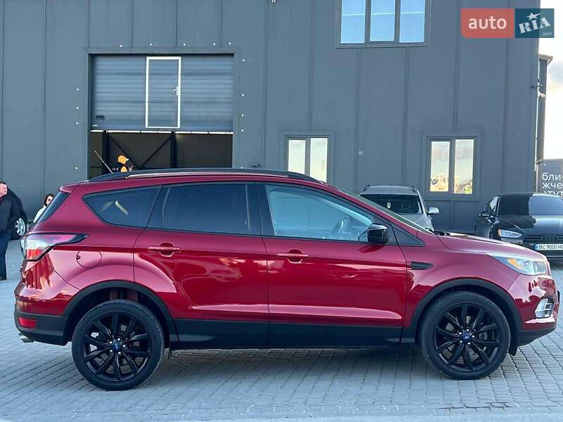 Внедорожник / Кроссовер Ford Escape 2017 в Львове фото 8 Внедорожник / Кроссовер Ford Escape 2017 в Львове