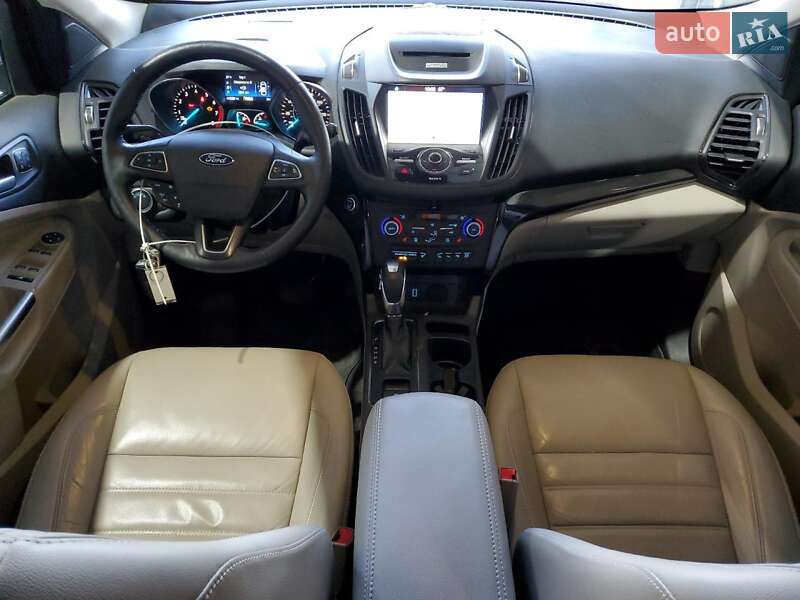 Позашляховик / Кросовер Ford Escape 2018 в Львові
