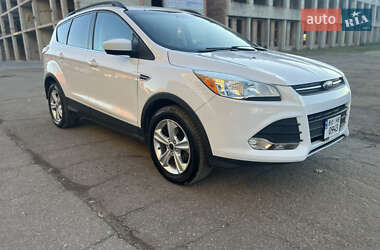 Позашляховик / Кросовер Ford Escape 2016 в Тернополі