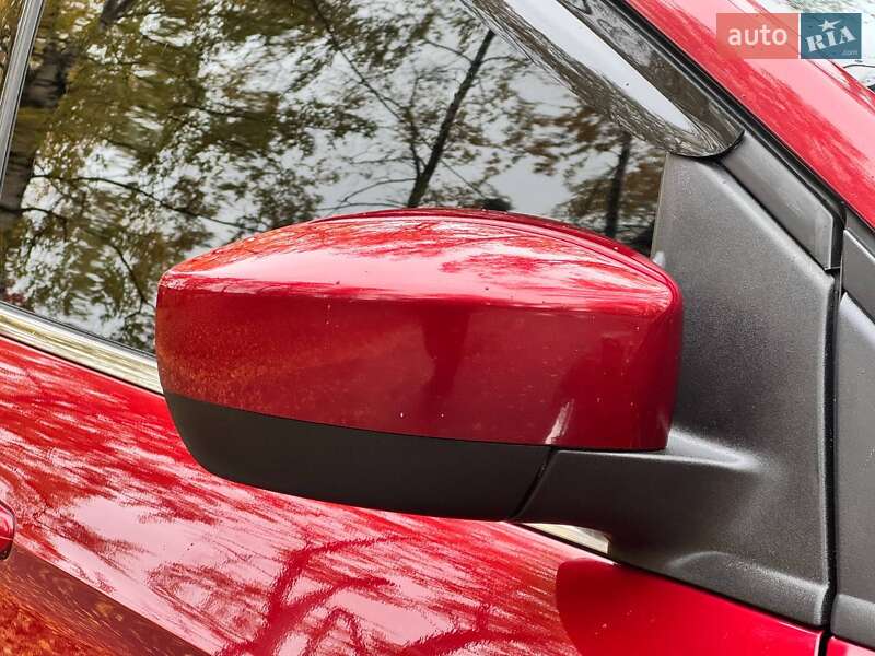 Внедорожник / Кроссовер Ford Escape 2015 в Ахтырке