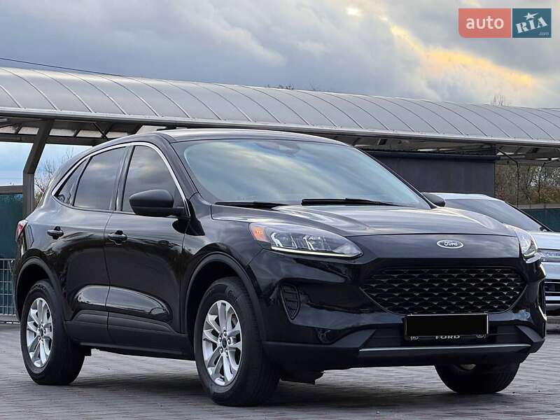 Внедорожник / Кроссовер Ford Escape 2022 в Запорожье