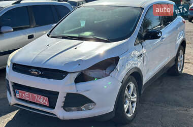 Позашляховик / Кросовер Ford Escape 2016 в 