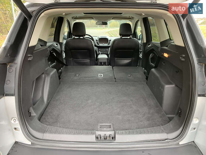 Внедорожник / Кроссовер Ford Escape 2018 в Киеве