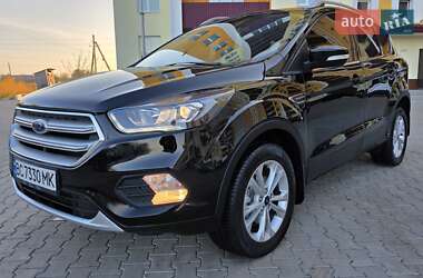 Внедорожник / Кроссовер Ford Escape 2017 в 
