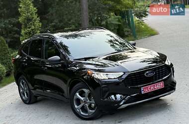 Внедорожник / Кроссовер Ford Escape 2023 в 