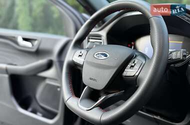 Внедорожник / Кроссовер Ford Escape 2023 в 