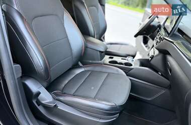 Внедорожник / Кроссовер Ford Escape 2023 в 