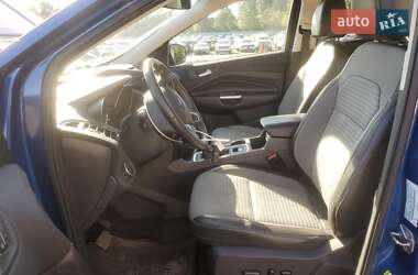 Внедорожник / Кроссовер Ford Escape 2017 в  фото 6 Внедорожник / Кроссовер Ford Escape 2017 в