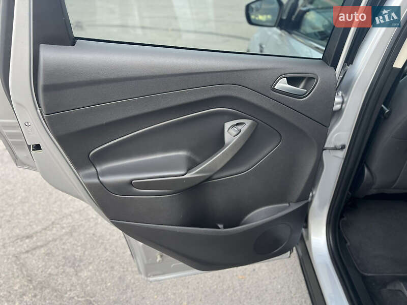 Внедорожник / Кроссовер Ford Escape 2018 в Днепре фото 24 Внедорожник / Кроссовер Ford Escape 2018 в Днепре