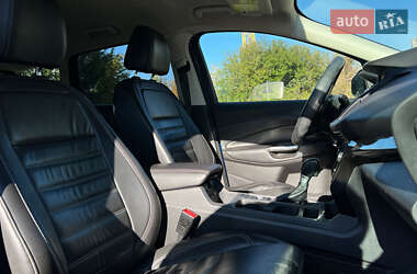 Позашляховик / Кросовер Ford Escape 2017 в  фото 20 Позашляховик / Кросовер Ford Escape 2017 в