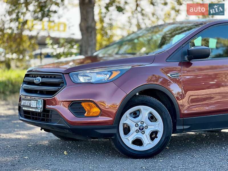 Позашляховик / Кросовер Ford Escape 2018 в Кам'янці фото 11 Позашляховик / Кросовер Ford Escape 2018 в Кам'янці