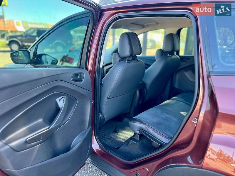 Позашляховик / Кросовер Ford Escape 2018 в Кам'янці фото 16 Позашляховик / Кросовер Ford Escape 2018 в Кам'янці