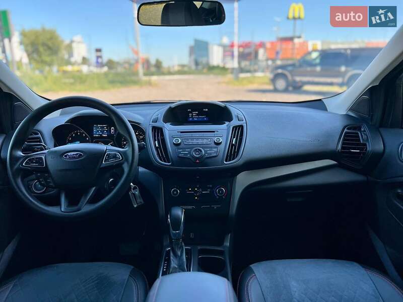 Позашляховик / Кросовер Ford Escape 2018 в Кам'янці фото 20 Позашляховик / Кросовер Ford Escape 2018 в Кам'янці