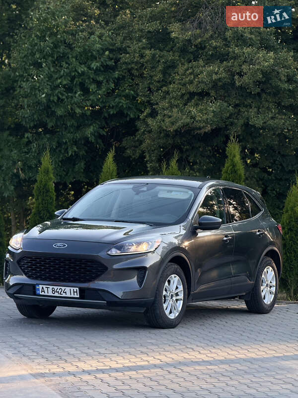 Внедорожник / Кроссовер Ford Escape 2019 в Тлумаче