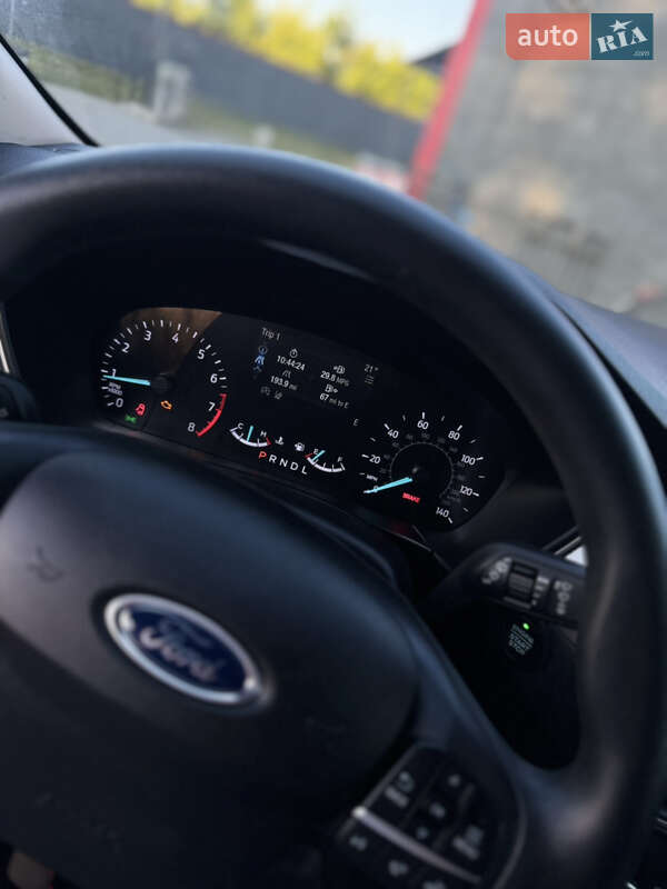 Внедорожник / Кроссовер Ford Escape 2019 в Тлумаче