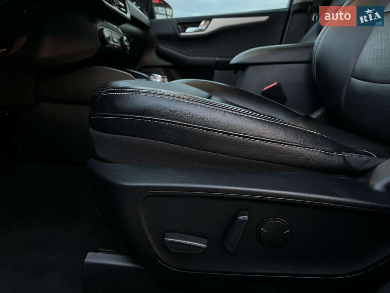 Внедорожник / Кроссовер Ford Escape 2019 в Львове фото 24 Внедорожник / Кроссовер Ford Escape 2019 в Львове