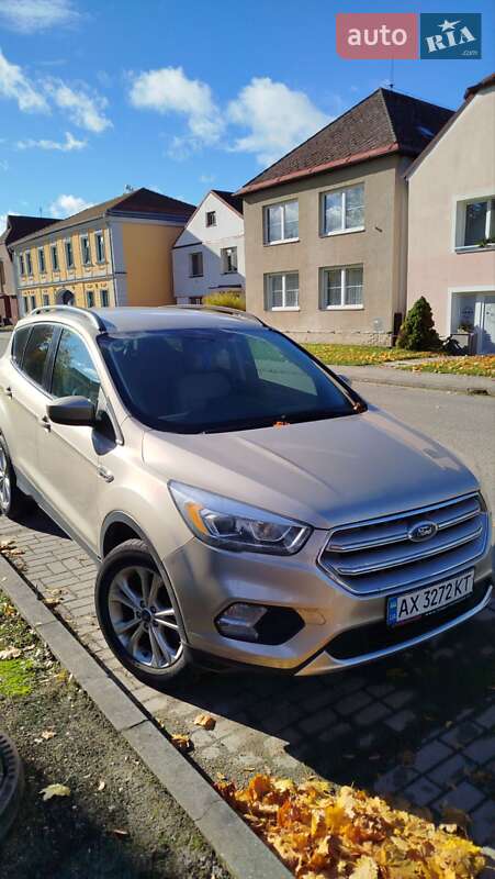 Ford Escape 2017
