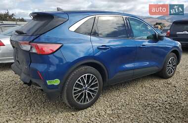 Внедорожник / Кроссовер Ford Escape 2022 в 