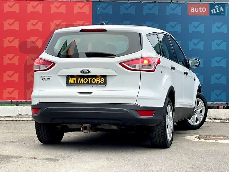 Внедорожник / Кроссовер Ford Escape 2015 в Киеве