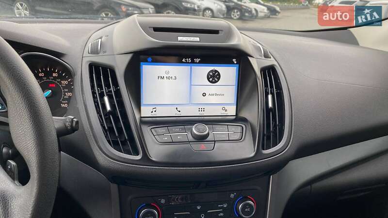 Позашляховик / Кросовер Ford Escape 2017 в Ужгороді