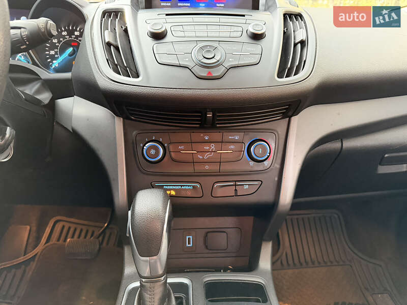 Позашляховик / Кросовер Ford Escape 2017 в Кропивницькому фото 20 Позашляховик / Кросовер Ford Escape 2017 в Кропивницькому
