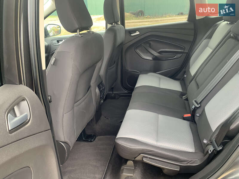 Внедорожник / Кроссовер Ford Escape 2019 в Харькове