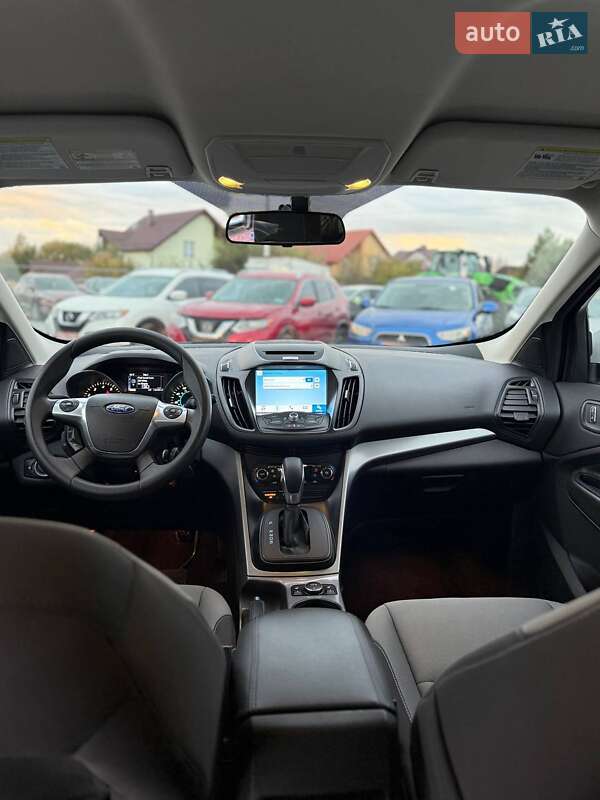 Позашляховик / Кросовер Ford Escape 2016 в Львові фото 9 Позашляховик / Кросовер Ford Escape 2016 в Львові
