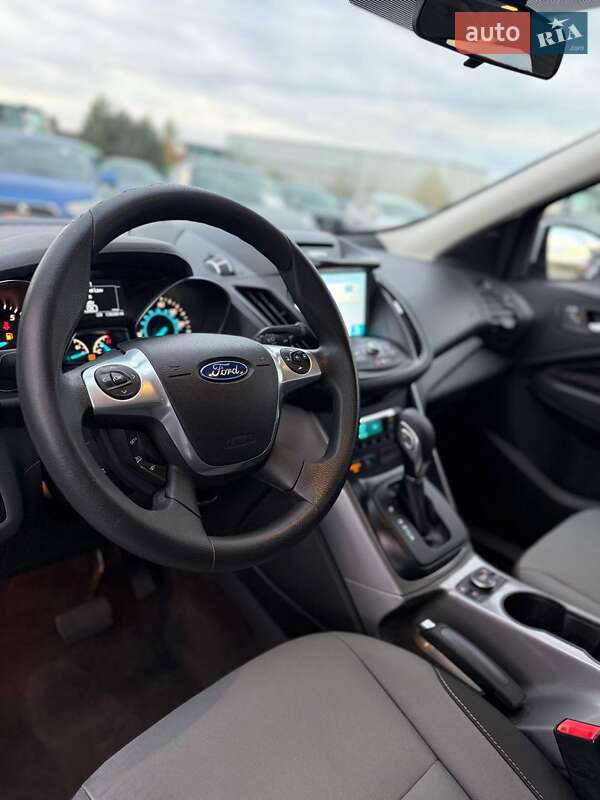 Позашляховик / Кросовер Ford Escape 2016 в Львові фото 12 Позашляховик / Кросовер Ford Escape 2016 в Львові