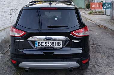 Позашляховик / Кросовер Ford Escape 2015 в 