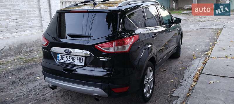 Внедорожник / Кроссовер Ford Escape 2015 в Николаеве