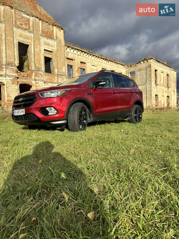 Позашляховик / Кросовер Ford Escape 2016 в Нетішині фото 32 Позашляховик / Кросовер Ford Escape 2016 в Нетішині