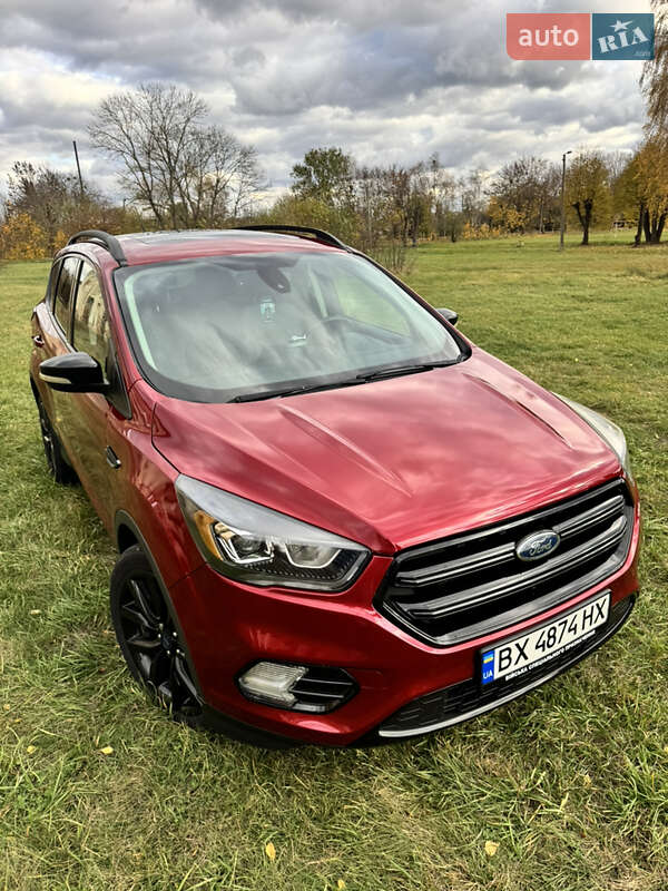 Позашляховик / Кросовер Ford Escape 2016 в Нетішині фото 43 Позашляховик / Кросовер Ford Escape 2016 в Нетішині