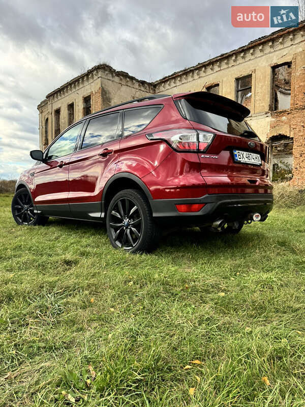 Позашляховик / Кросовер Ford Escape 2016 в Нетішині фото 46 Позашляховик / Кросовер Ford Escape 2016 в Нетішині