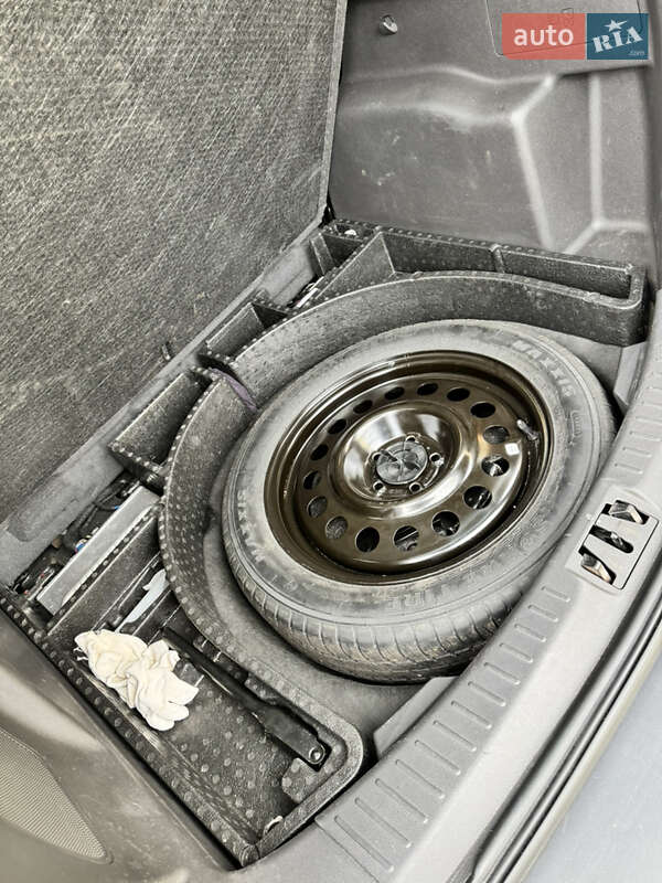 Позашляховик / Кросовер Ford Escape 2016 в Нетішині фото 85 Позашляховик / Кросовер Ford Escape 2016 в Нетішині