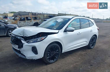 Позашляховик / Кросовер Ford Escape 2024 в  фото 2 Позашляховик / Кросовер Ford Escape 2024 в