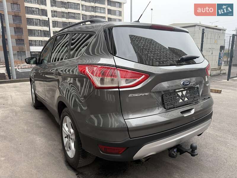 Внедорожник / Кроссовер Ford Escape 2015 в Киеве фото 18 Внедорожник / Кроссовер Ford Escape 2015 в Киеве